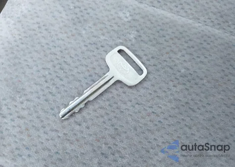 2001 Toyota Corolla Le z USA, uszkodzony, nr VIN 2T1BR12E01C396970